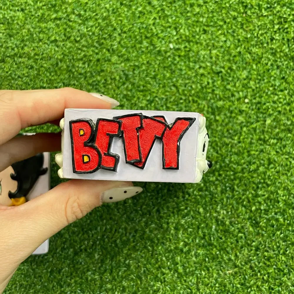 Vintage 1996 Betty Boop In the Box Ceramic Trinket Box
